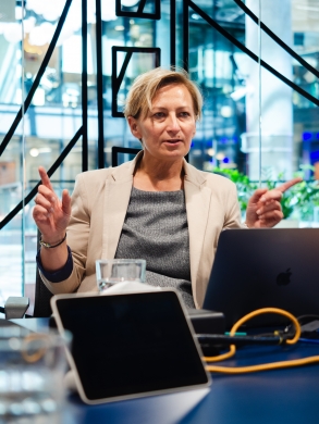 Supporting Founders from Day One: ExecMind at Startups Accelerator Bootcamp 2025